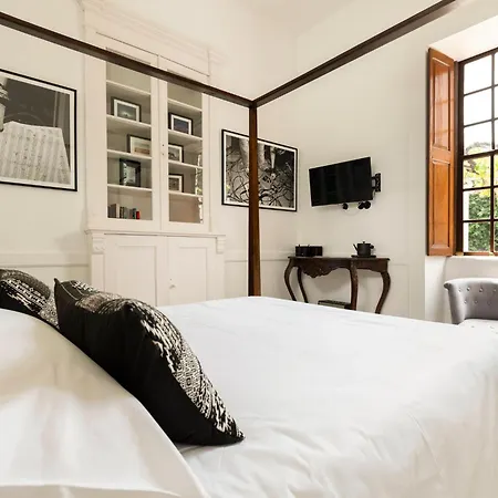 The Отель типа 